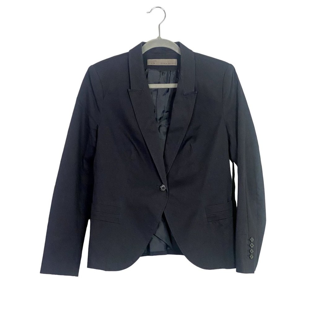 ZARA Basic Blazer Lapel Collar Long Sleeves Shoulder Pads Pockets Button Closure